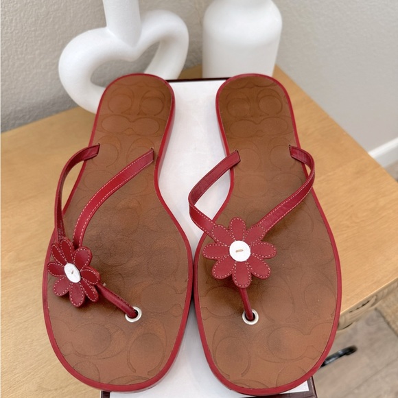 Coach leather red daisy sandals - Picture 6 of 6